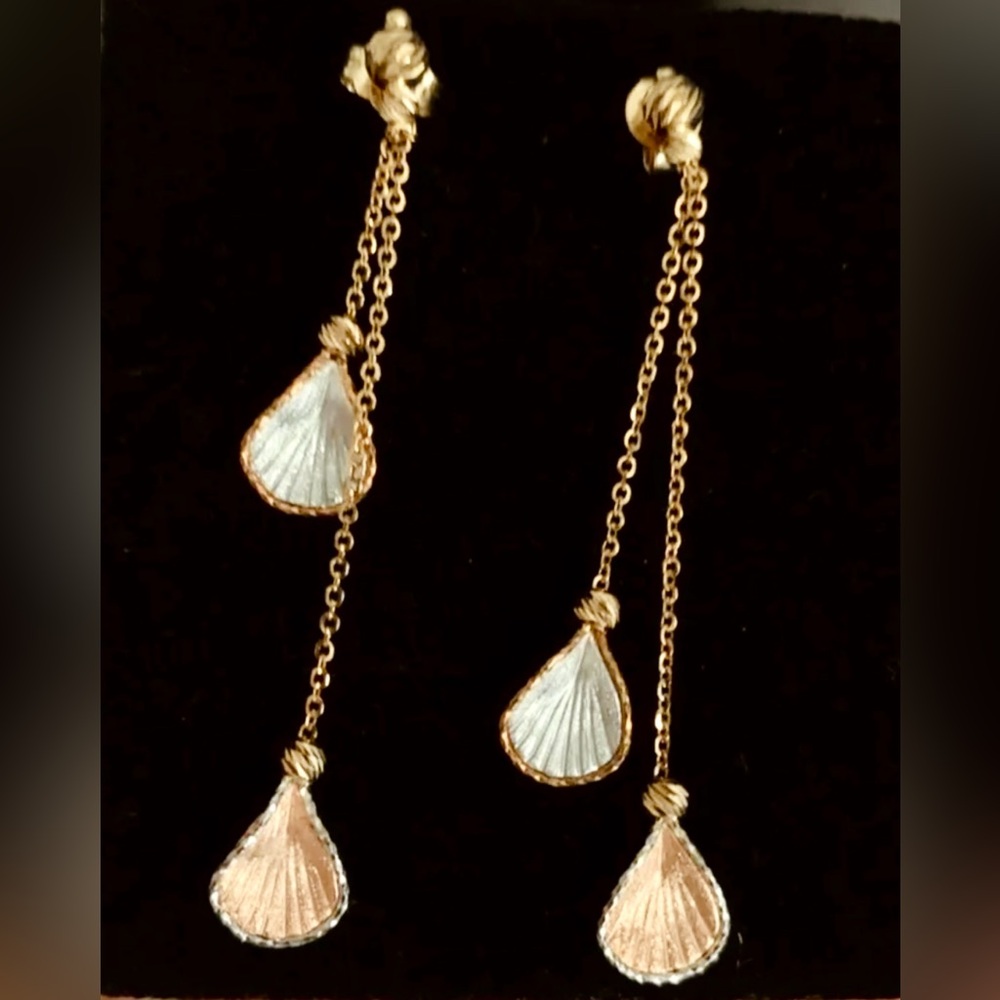 Tri-Color 14K Gold Calla Lily Dangle Earrings, Seashell